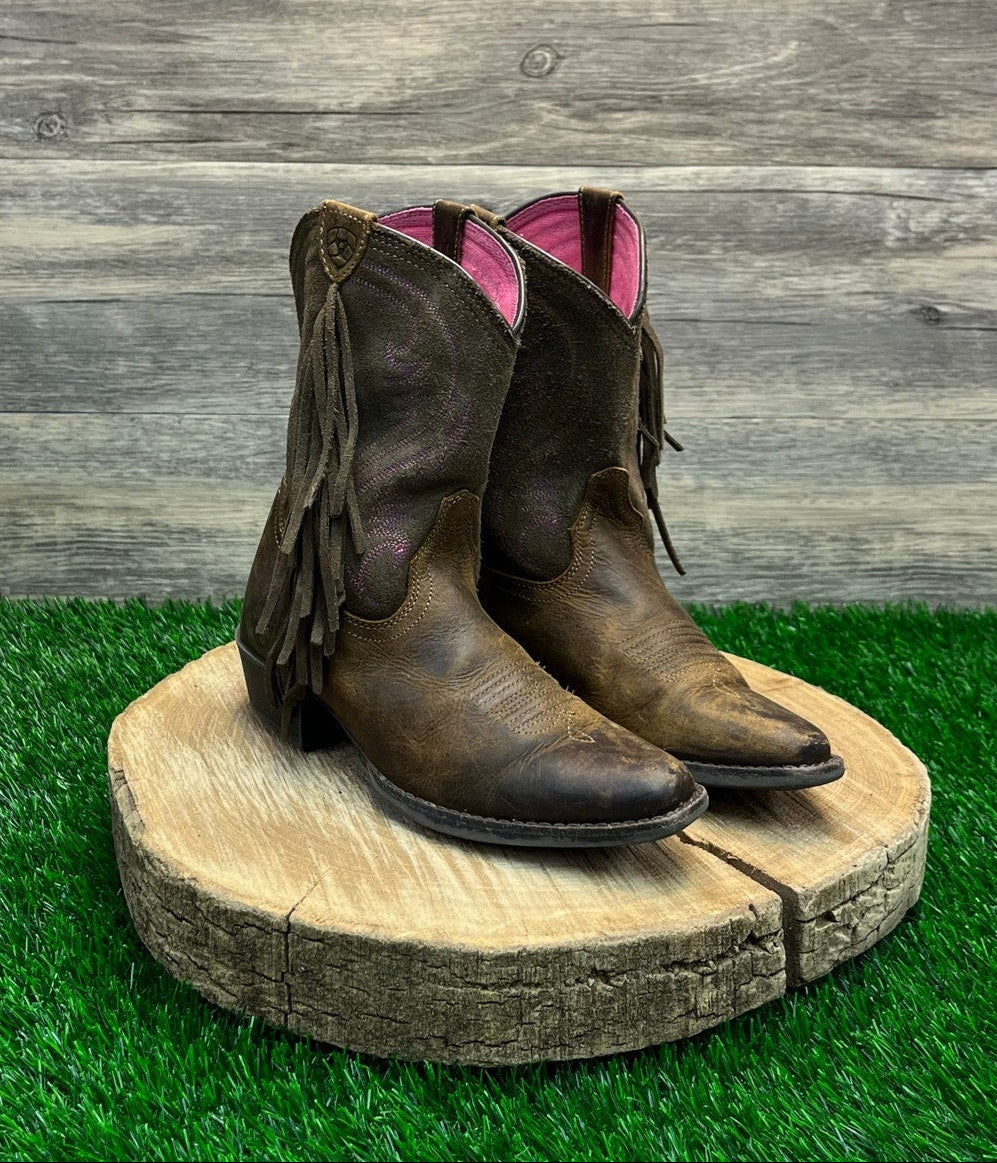 Ariat Youth - Size 1 - Brown Fringe Snip Toe Cowboy Boots Style 10011908