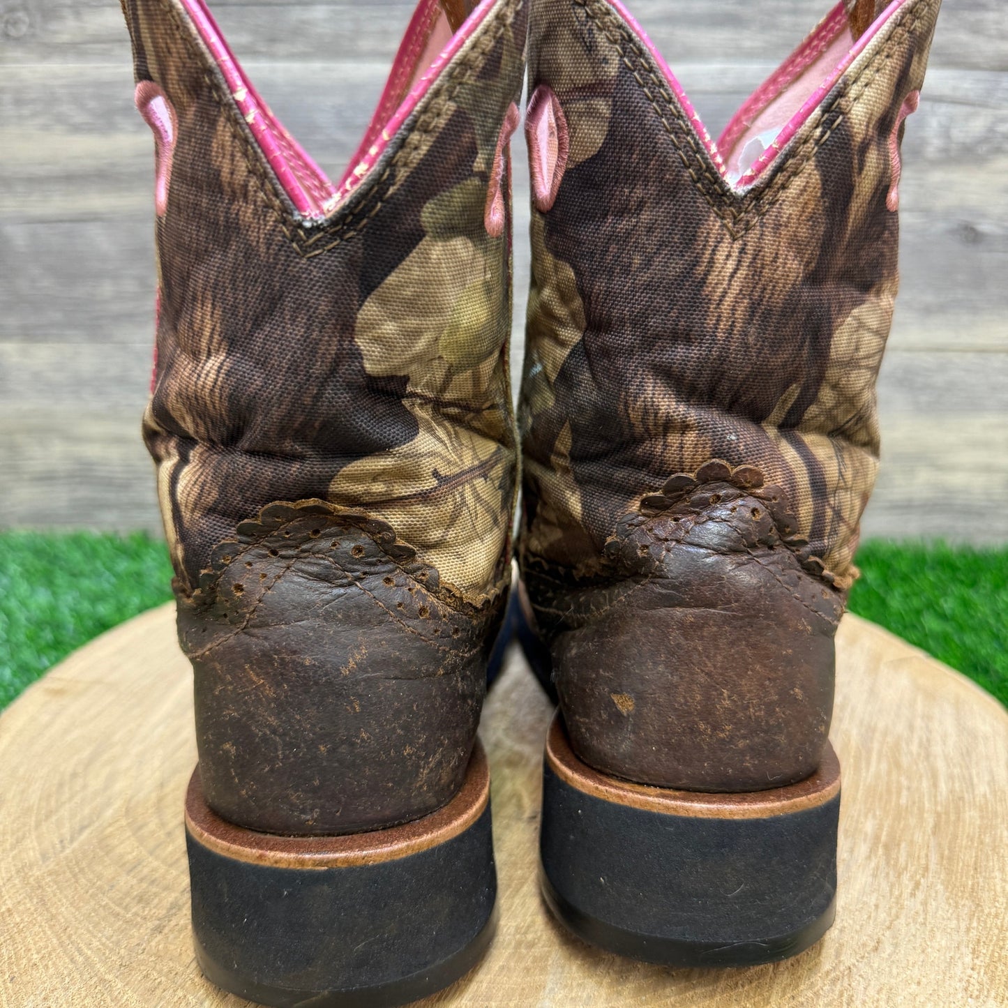Ariat Women - Size 7B - Brown/Camo Cowboy Boots Style 10006854