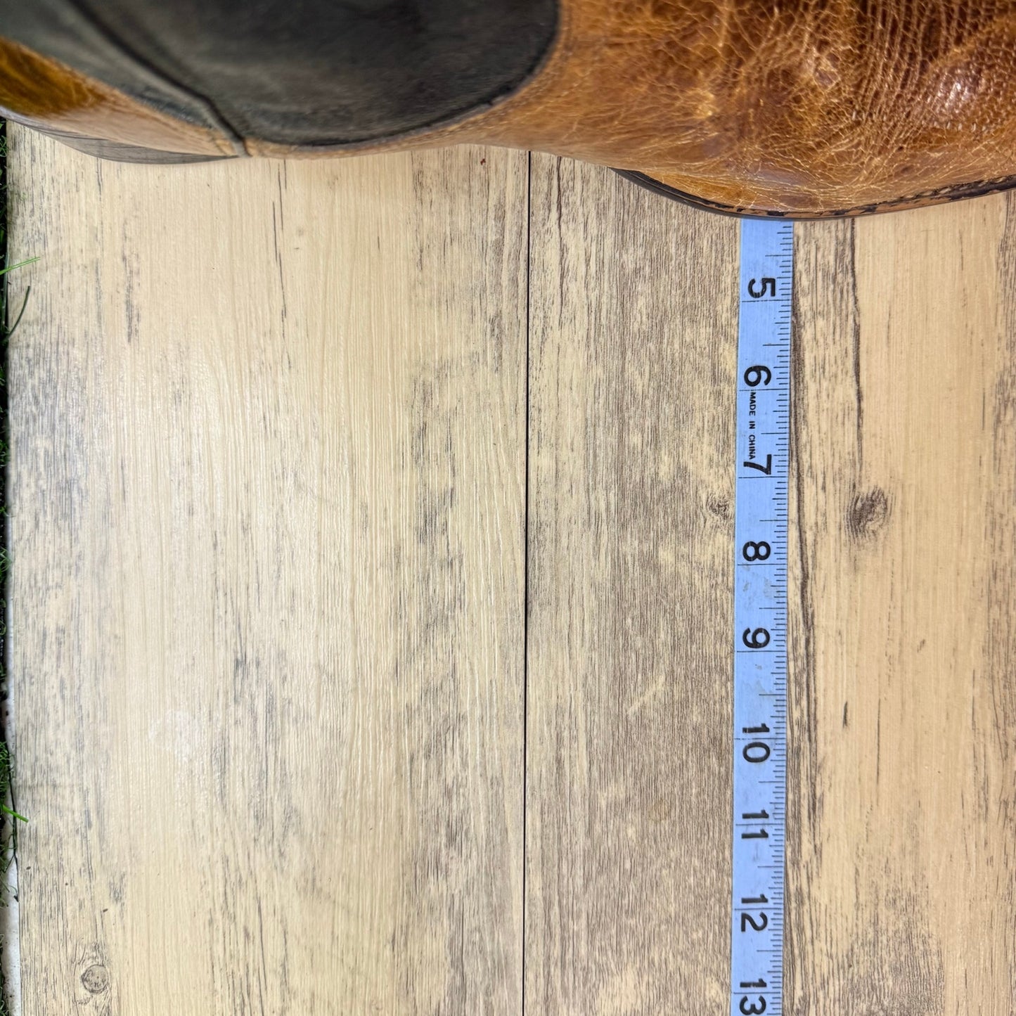 Laredo Men - Size 13D - Vintage Beige / Green Snip Toe Cowboy Boots 7823