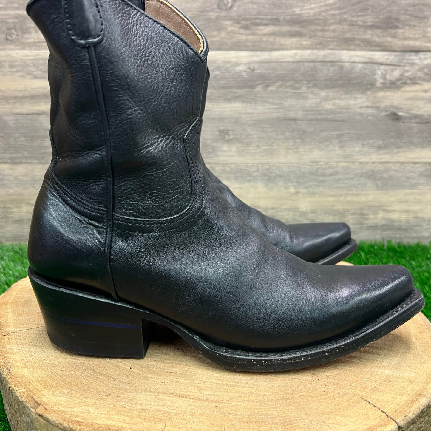 Alvies Women - Size 6.5B - Black Zipper Ankle Boots The Trinity