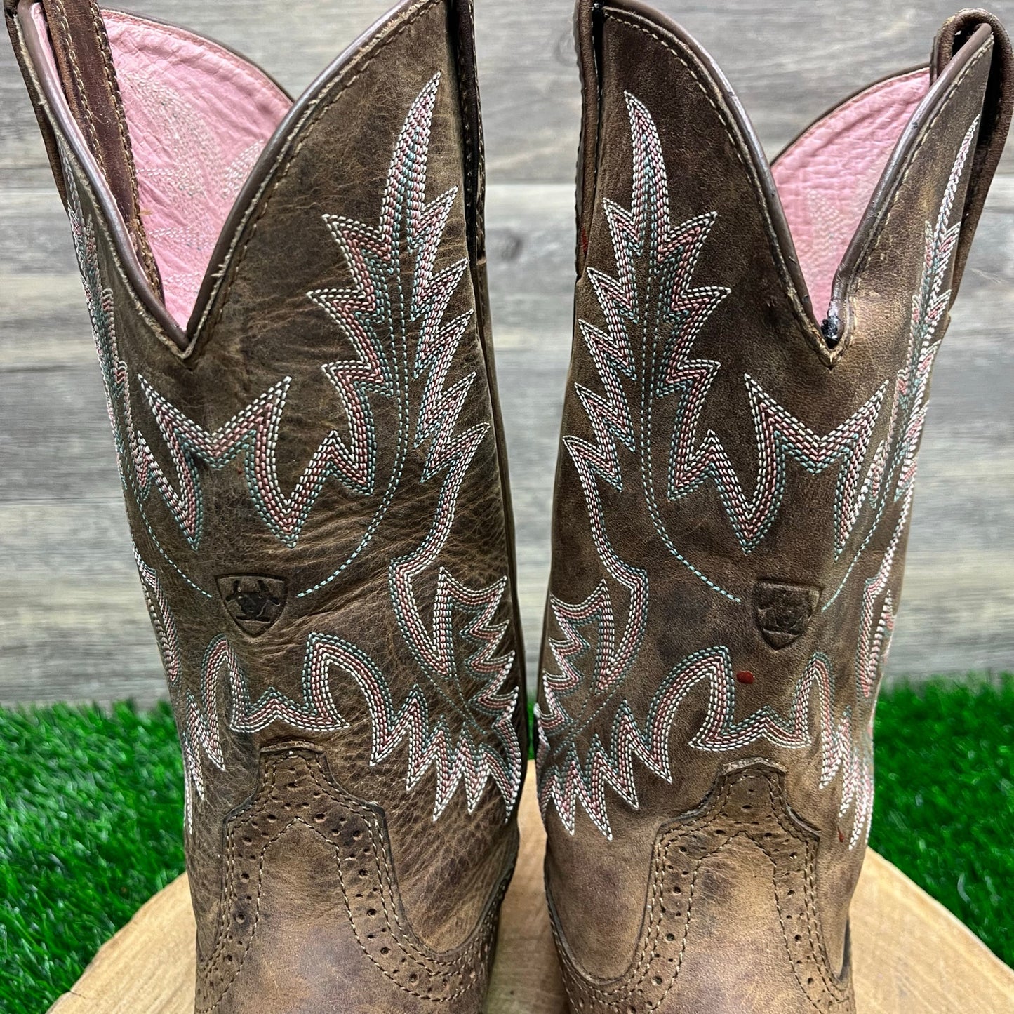 Ariat Women - Size 7B - Brown/Pink Cowboy Boots Style 10001605