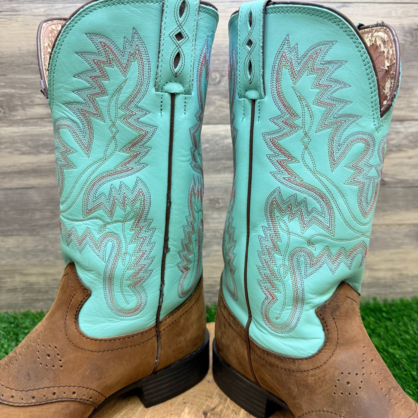 Justin Women - Size 9B - Brown / Turquoise Square Toe Boots L4853