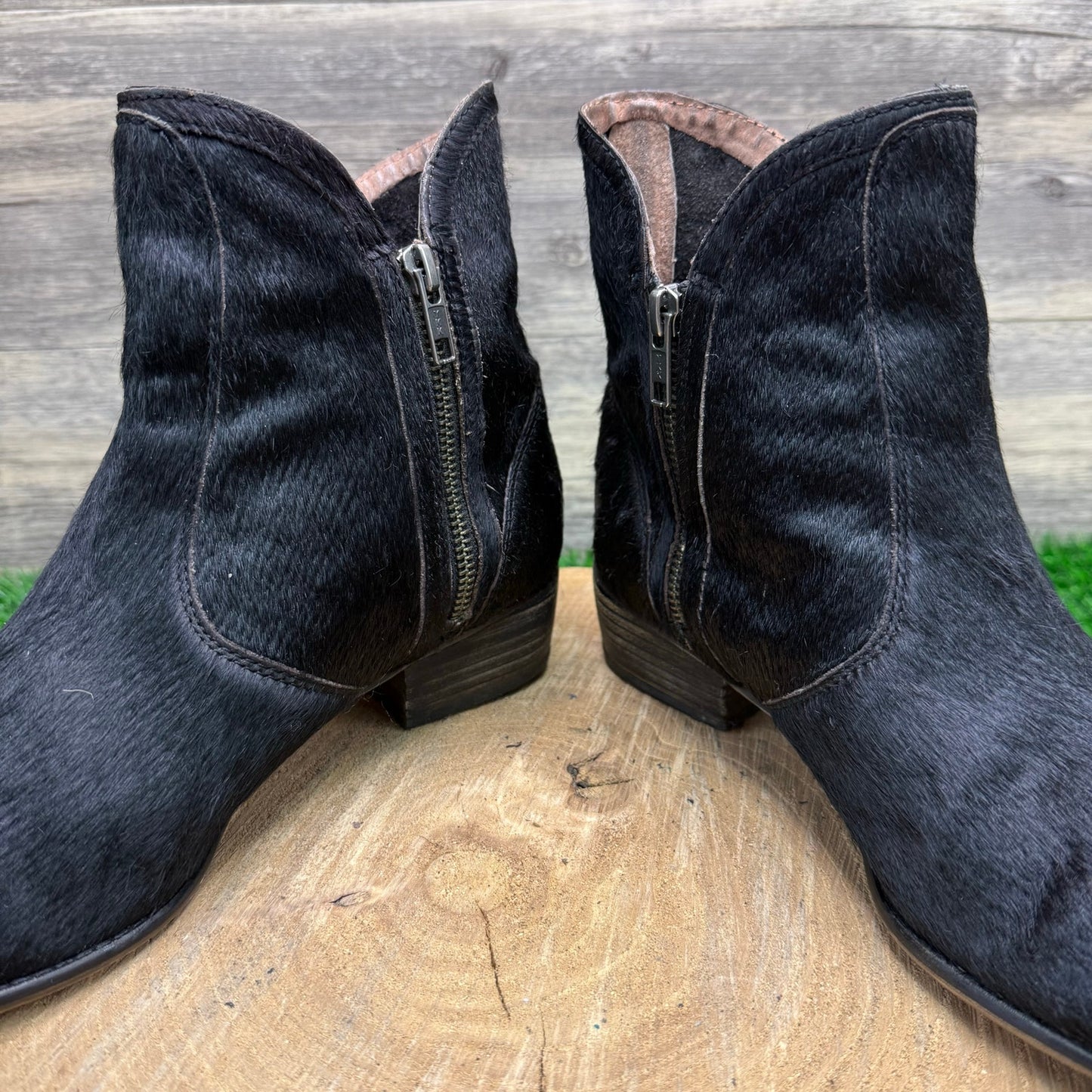 YKK Women - Size 10 - Black Cowhide Ankle Zipper Boots