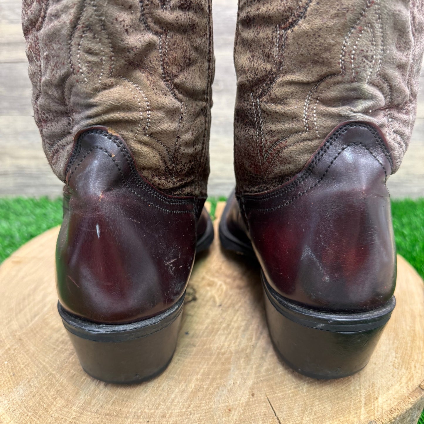 Acme Men - Size 8.5EW - Vintage Burgundy Faux Leather Cowboy Boots Style 4698