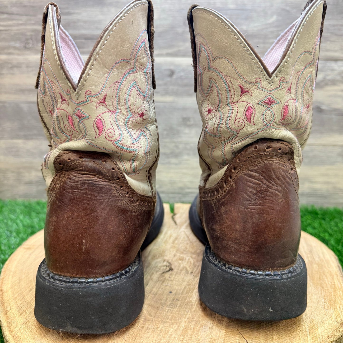 Justin Women - Size 9B - Brown / Pink Two Tone Round Toe Cowboy Boots L9924