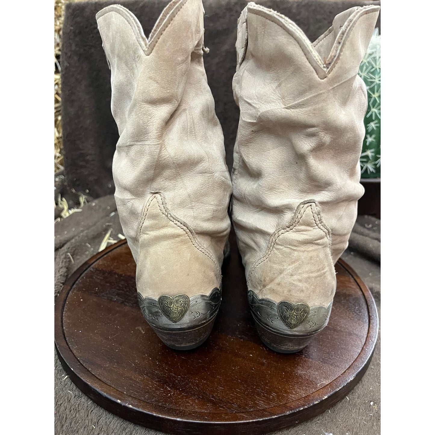 Unknown Women - Size 6M - Beige Soft Slouch Cowboy Boots Style 44256