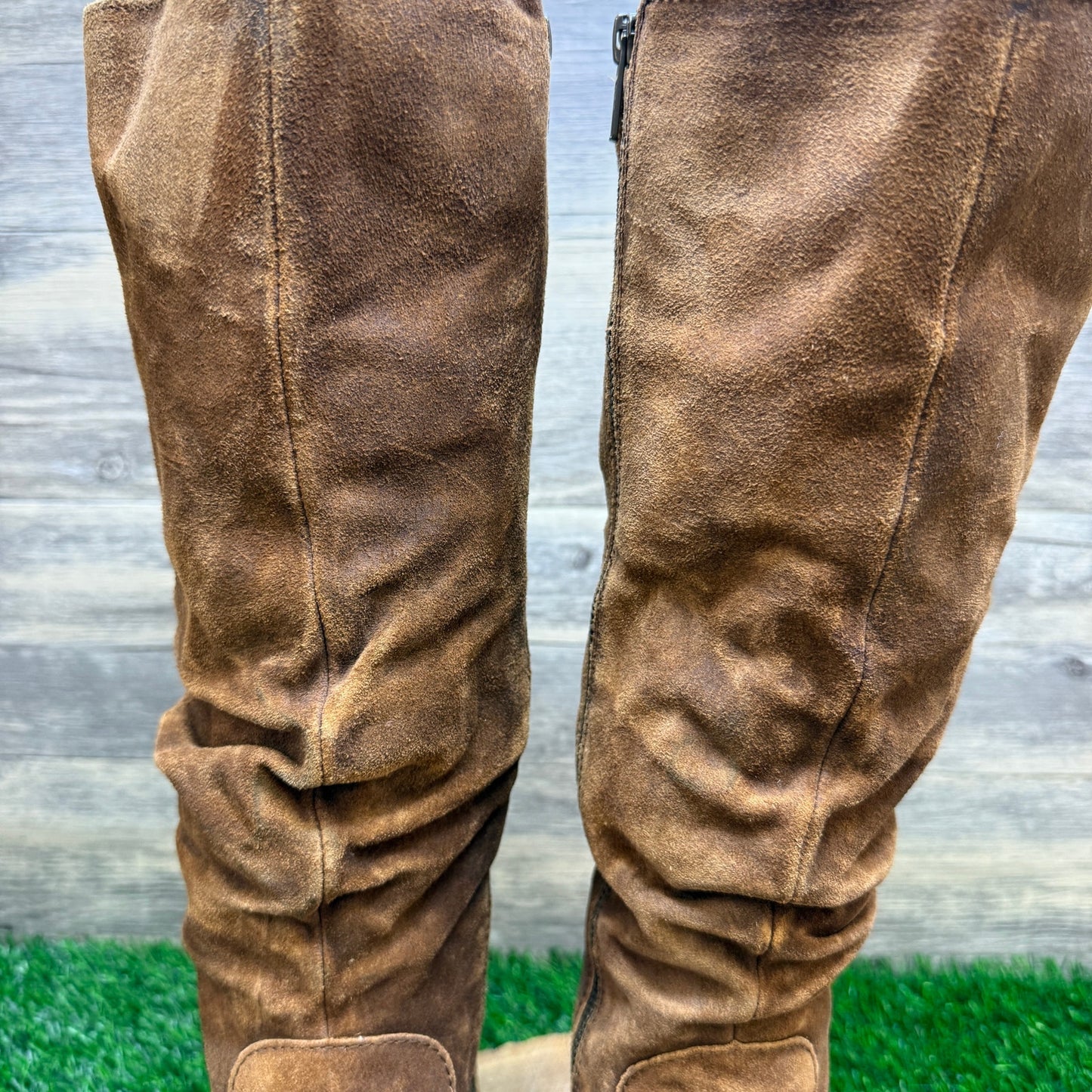 Born Women - Size 9M - Brown Suede Slouch Tall Boots Style CQG17