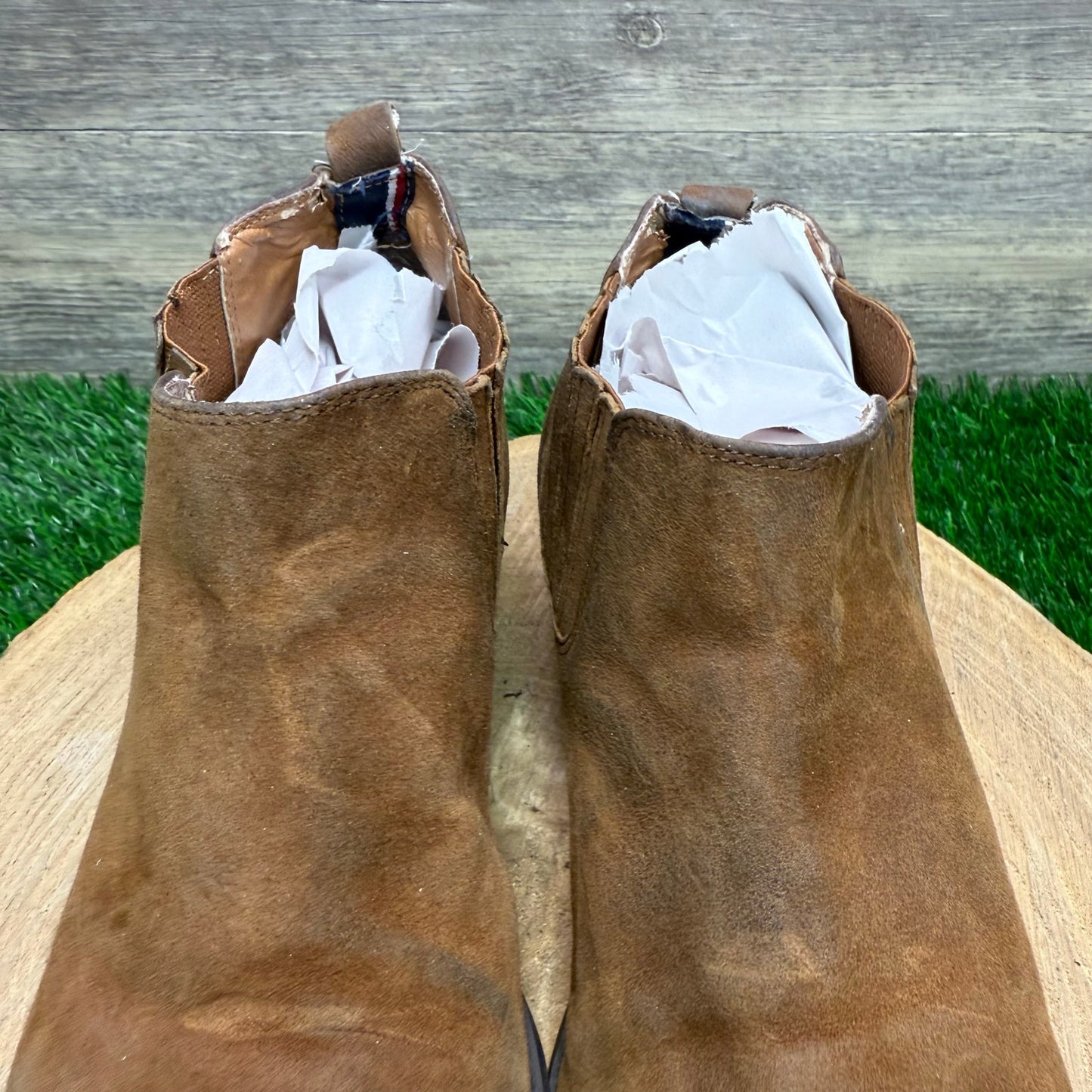 Tommy Hilfiger Women - Size 9.5M - Tan Suede Ankle Boots Style Twripley