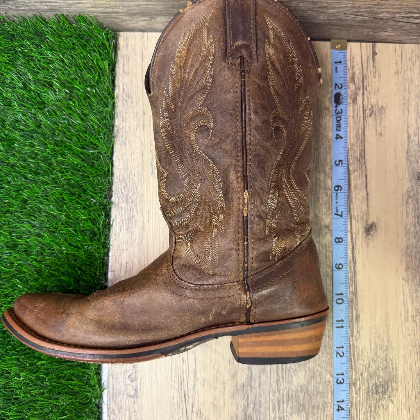 Laredo Women - Size 8M - Brown Cowboy Boots Style 51074