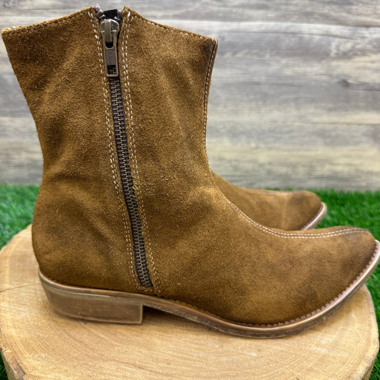 Boots Women - Size 9.5 - Brown Suede Ankle Zipper Boots