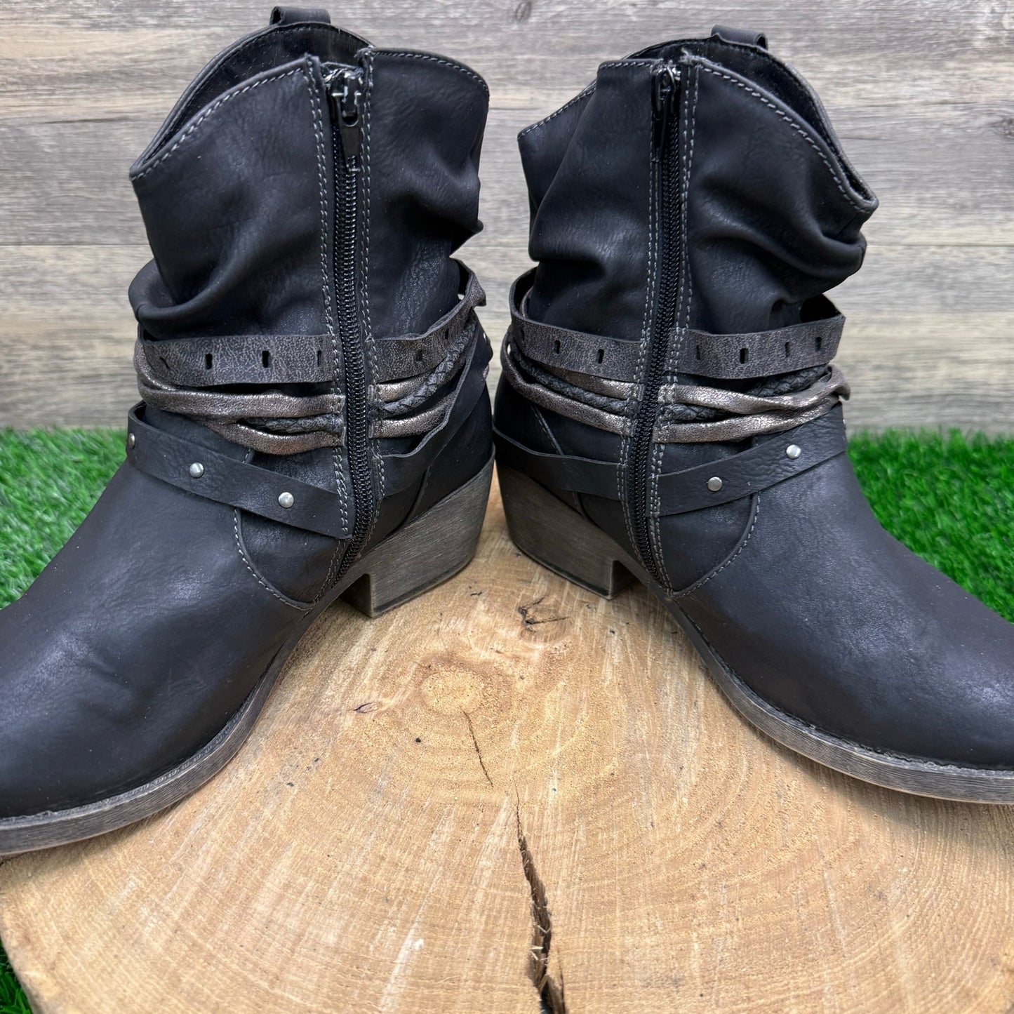 Jellypop Women - Size 9M - Black Harness Faux Leather Ankle Zipper Boots