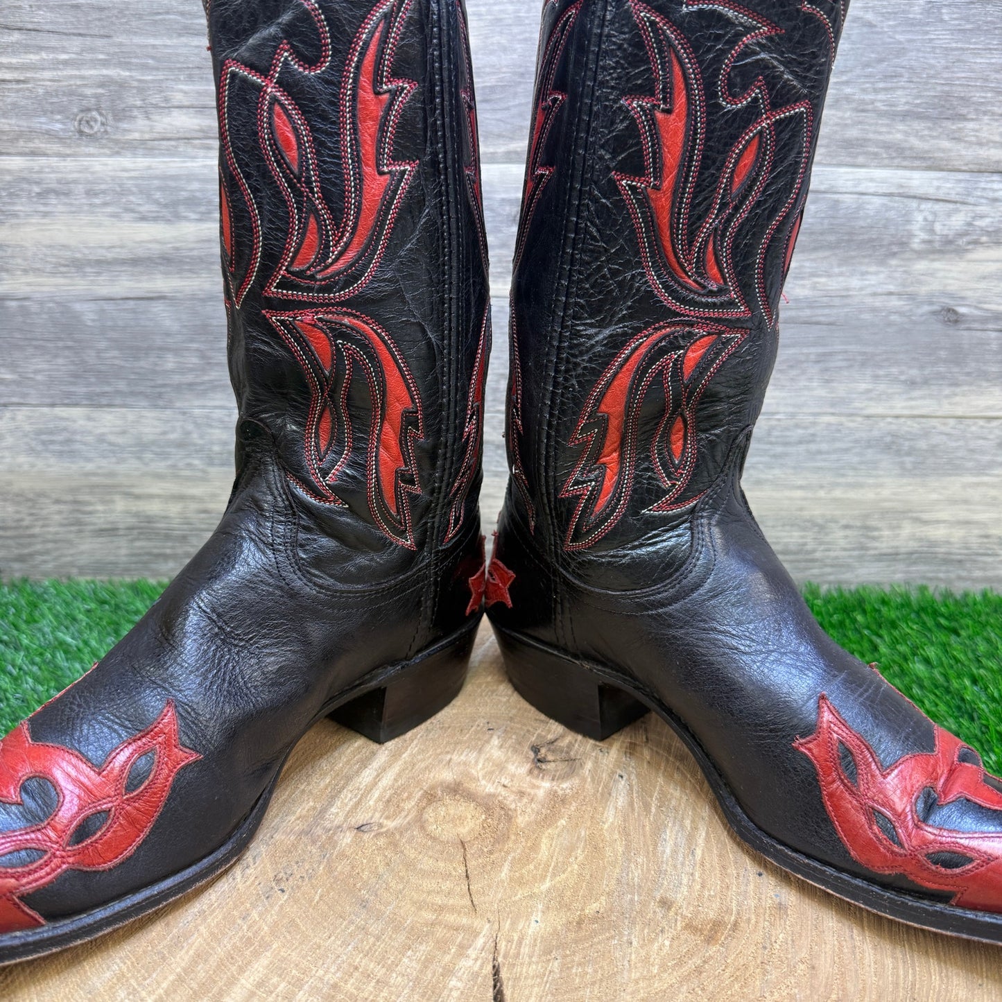Dan Post Women - Size 7M - Vintage Black/Red Flame Cowboy Boots Style 14080