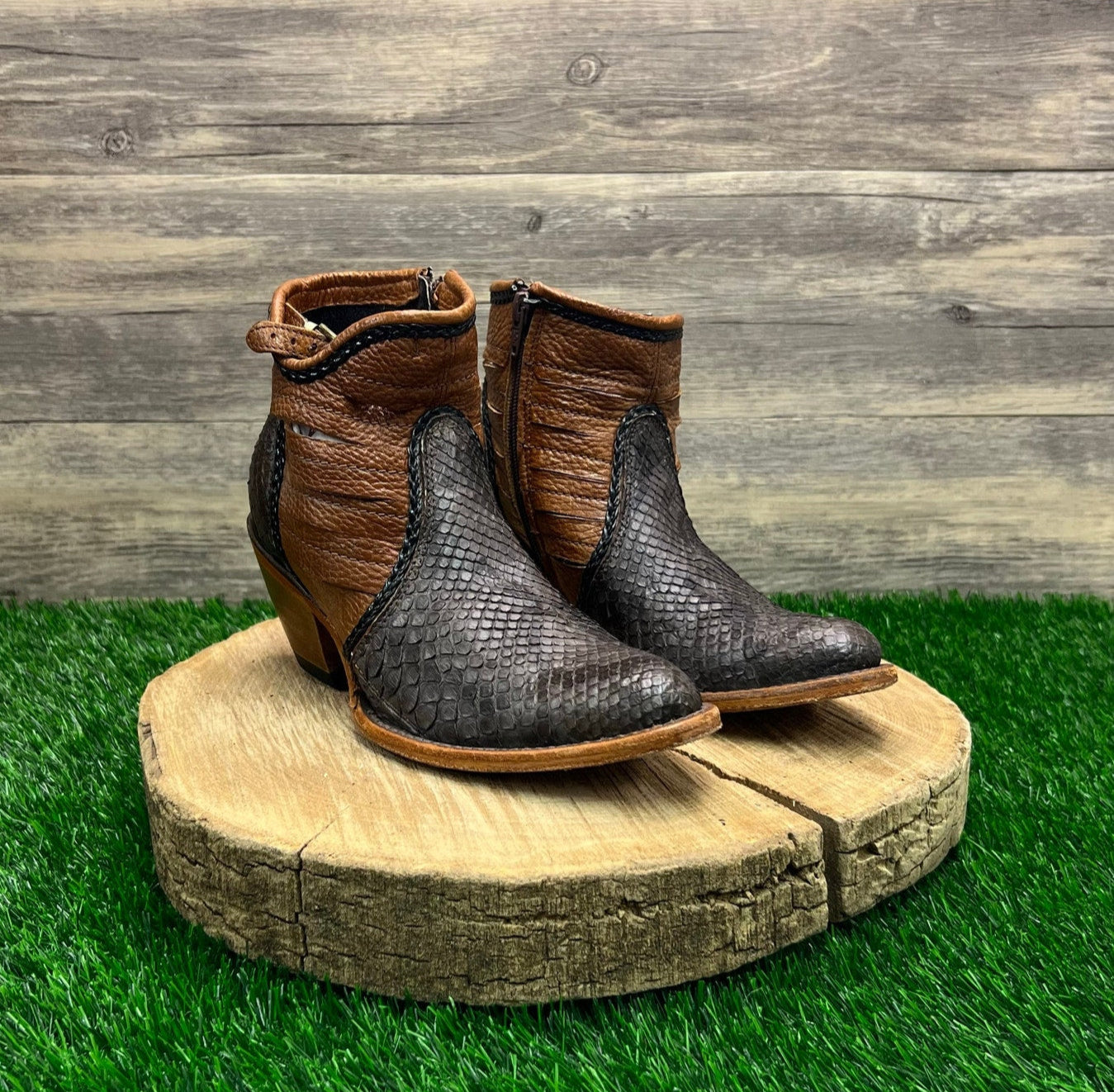 Veari Women - Size 6.5 - Brown Two Tone Snake Zipper Ankle Boots