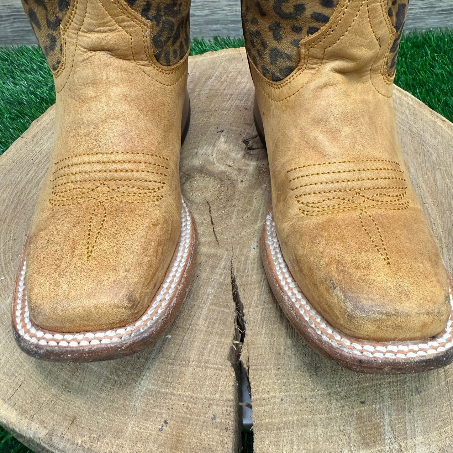 Circle G Youth - Size 2.5 - Tan Leopard Print Square Toe Cowboy Boots J7104