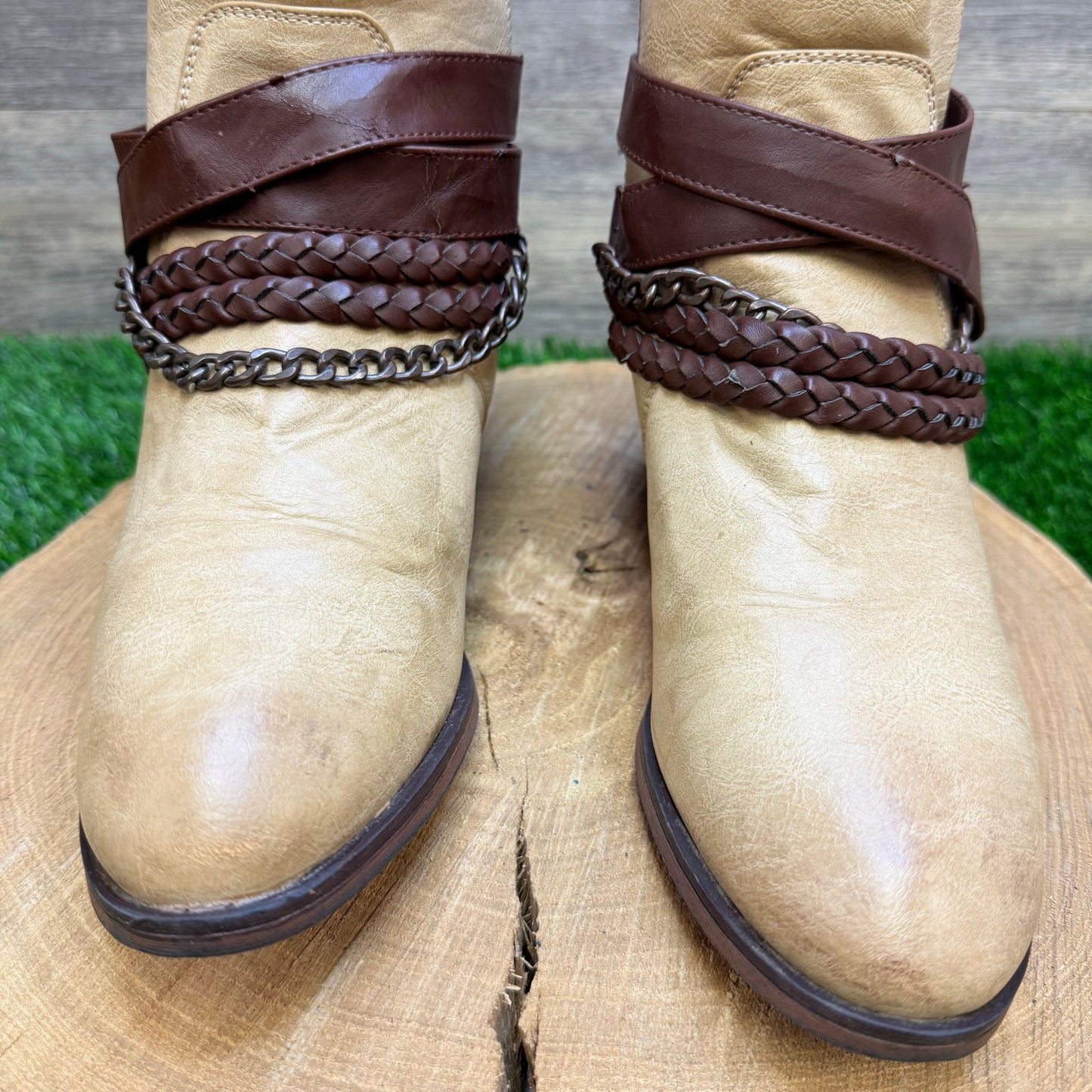 Pierre Dumas Women - Size 9 - Tan Ankle Zipper Belt Boots
