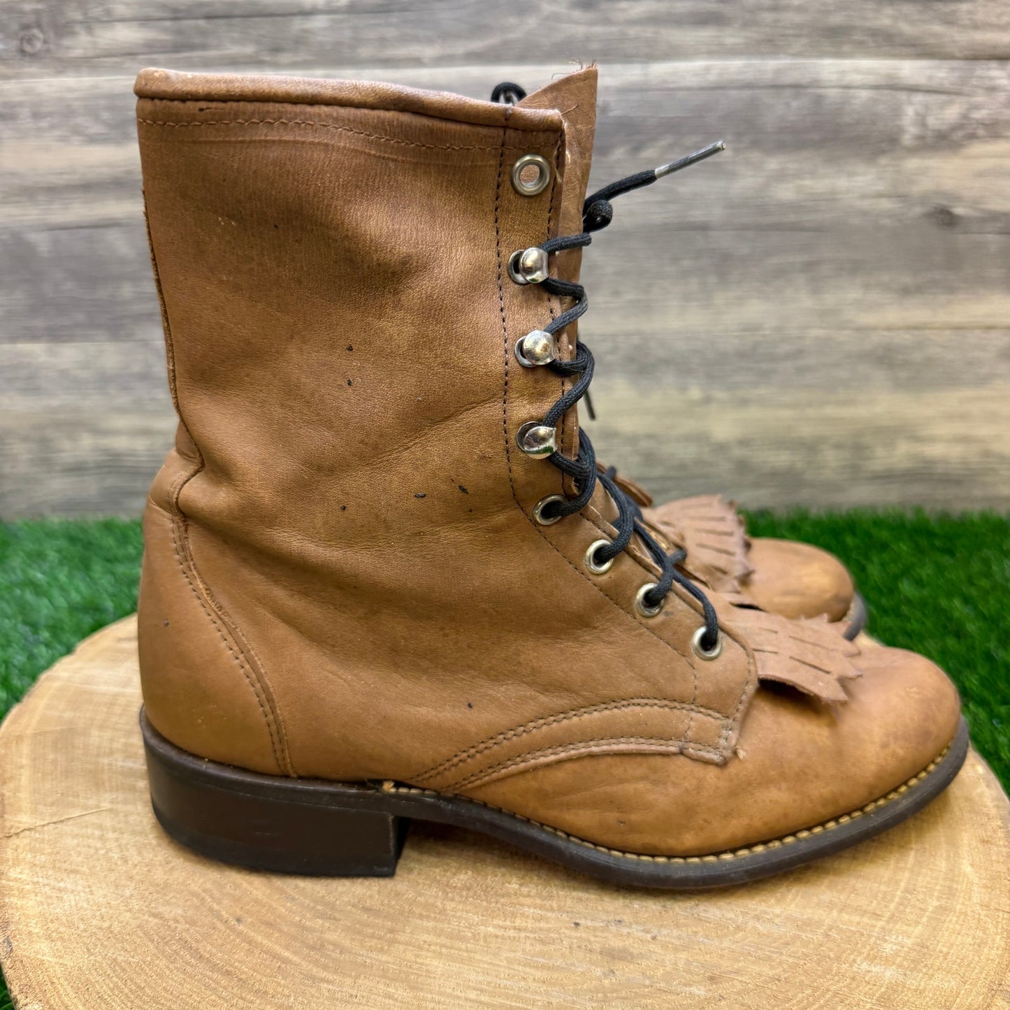 Laredo Women - Size 7.5M - Vintage Tan Lace Up Cowboy Boots Style 132
