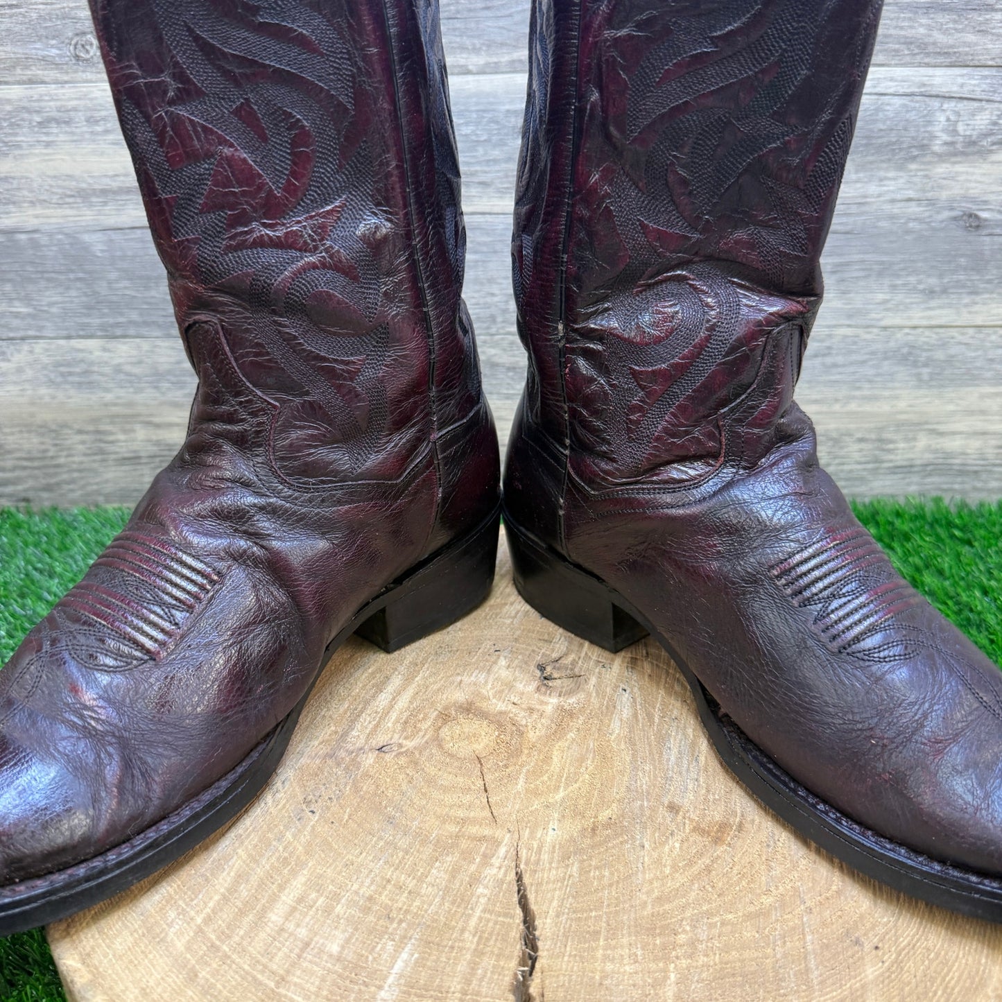 Dan Post Men - Size 9.5EW - Black Cherry Mignon Cowboy Boots Style DP2112
