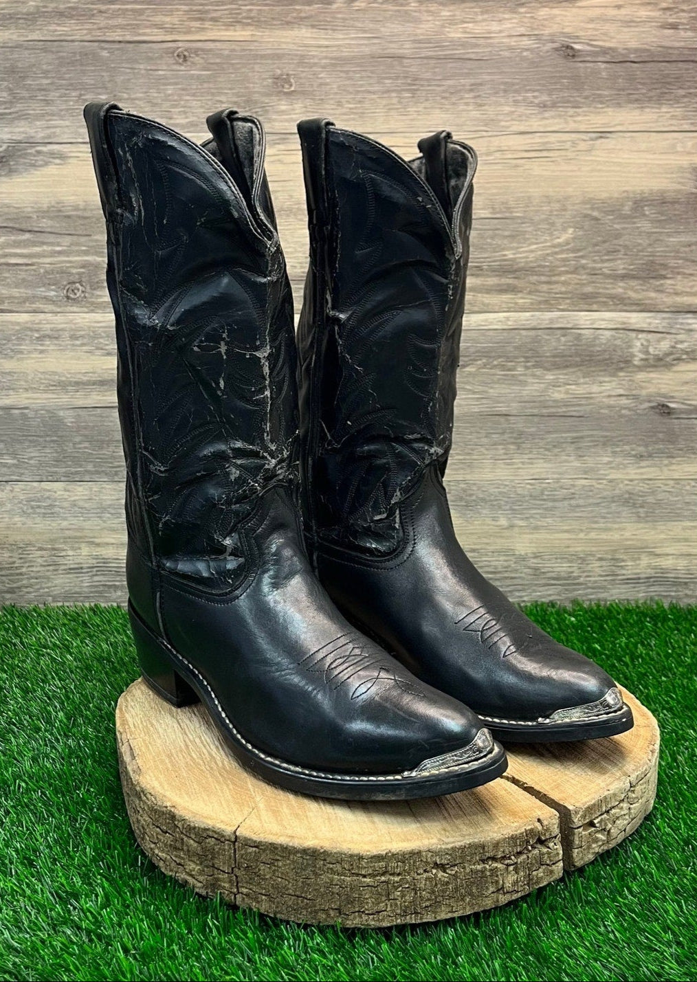 Unknown Men - Size 10.5D - Black Sliver Toe Plate Cowboy Boots Style AC430