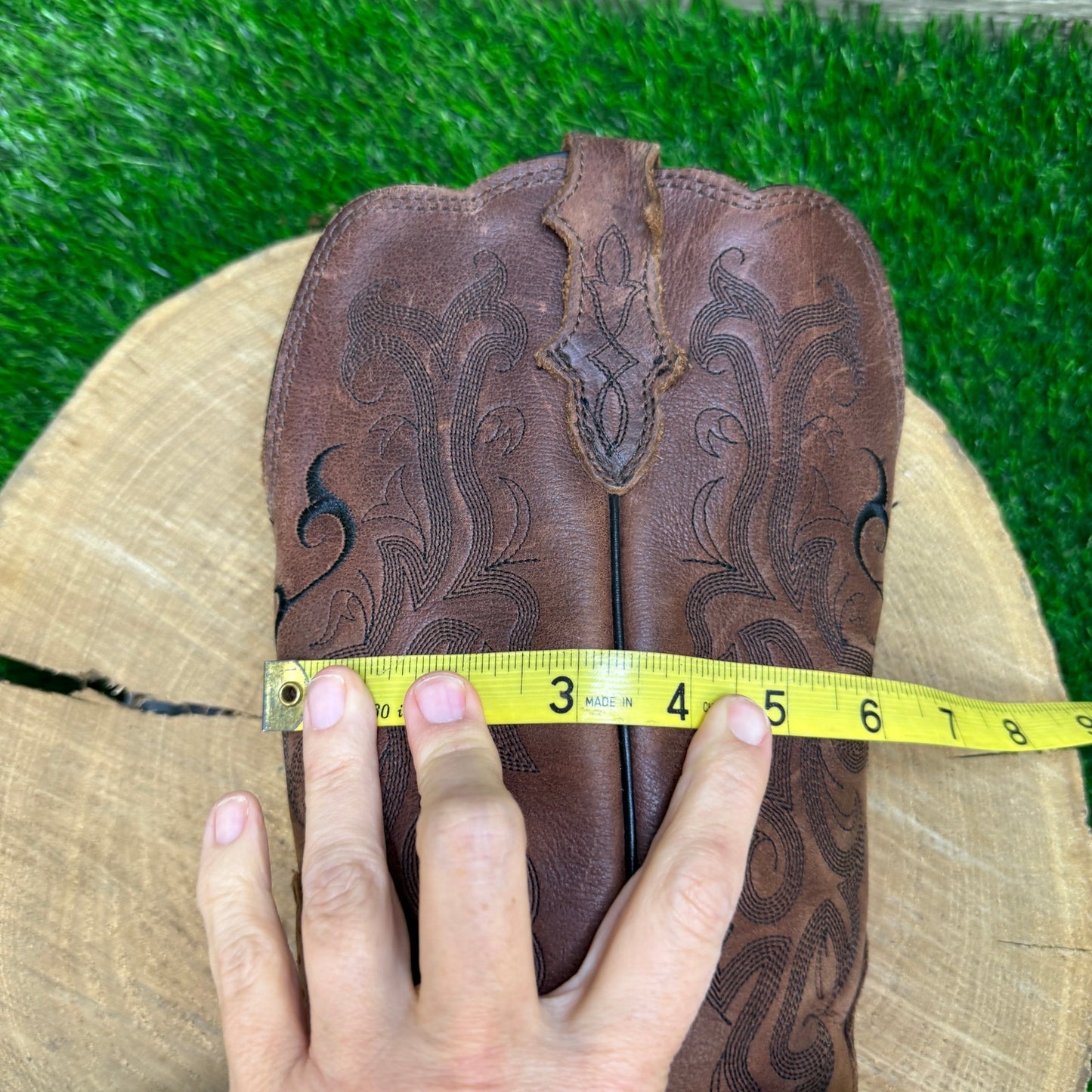 Justin Women - Size 9.5B - Brown Stampede Cowboy Boots Style L2559