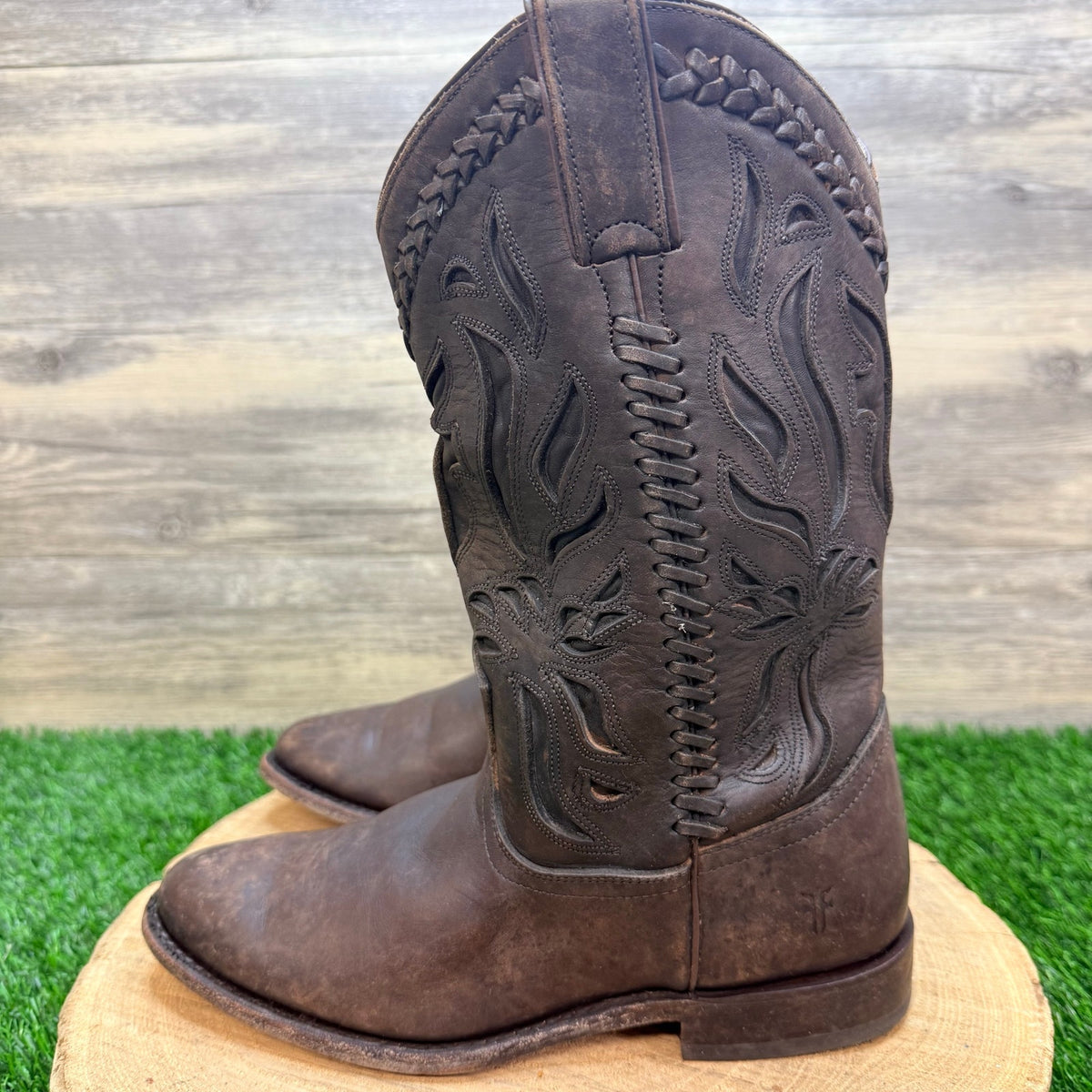 Frye Women - Size 7B - Wyatt Overlay Cutout Western Cowboy Boots 76595
