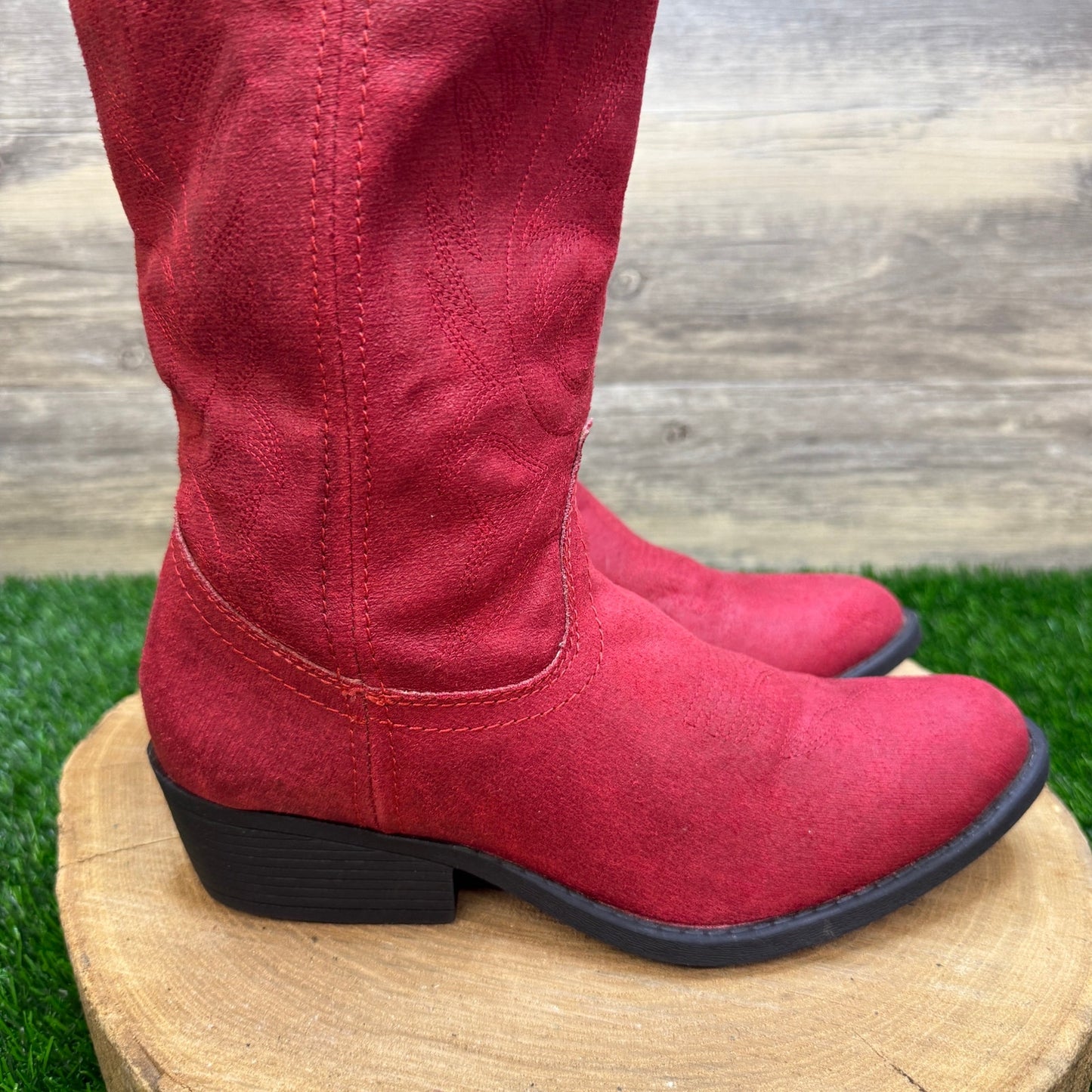 Rampage Women - Size 8M - Red Faux Suede Western Cowboy Boots Style Walden