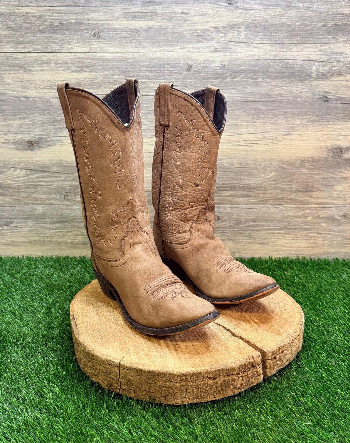 Old West Women - Size 9 - Tan Suede Western Cowboy Boots SCL7014