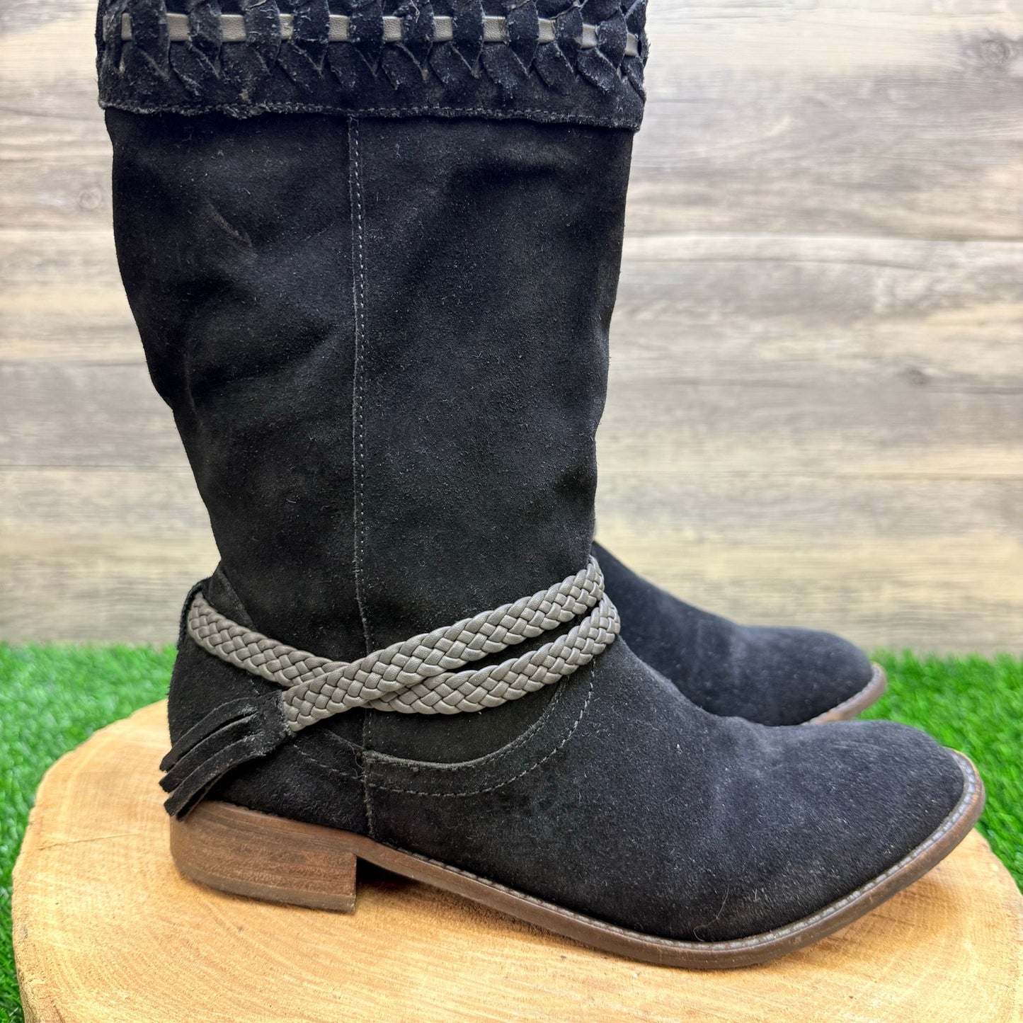 Very Volatile Women - Size 7 - Black Suede Strappy Boots