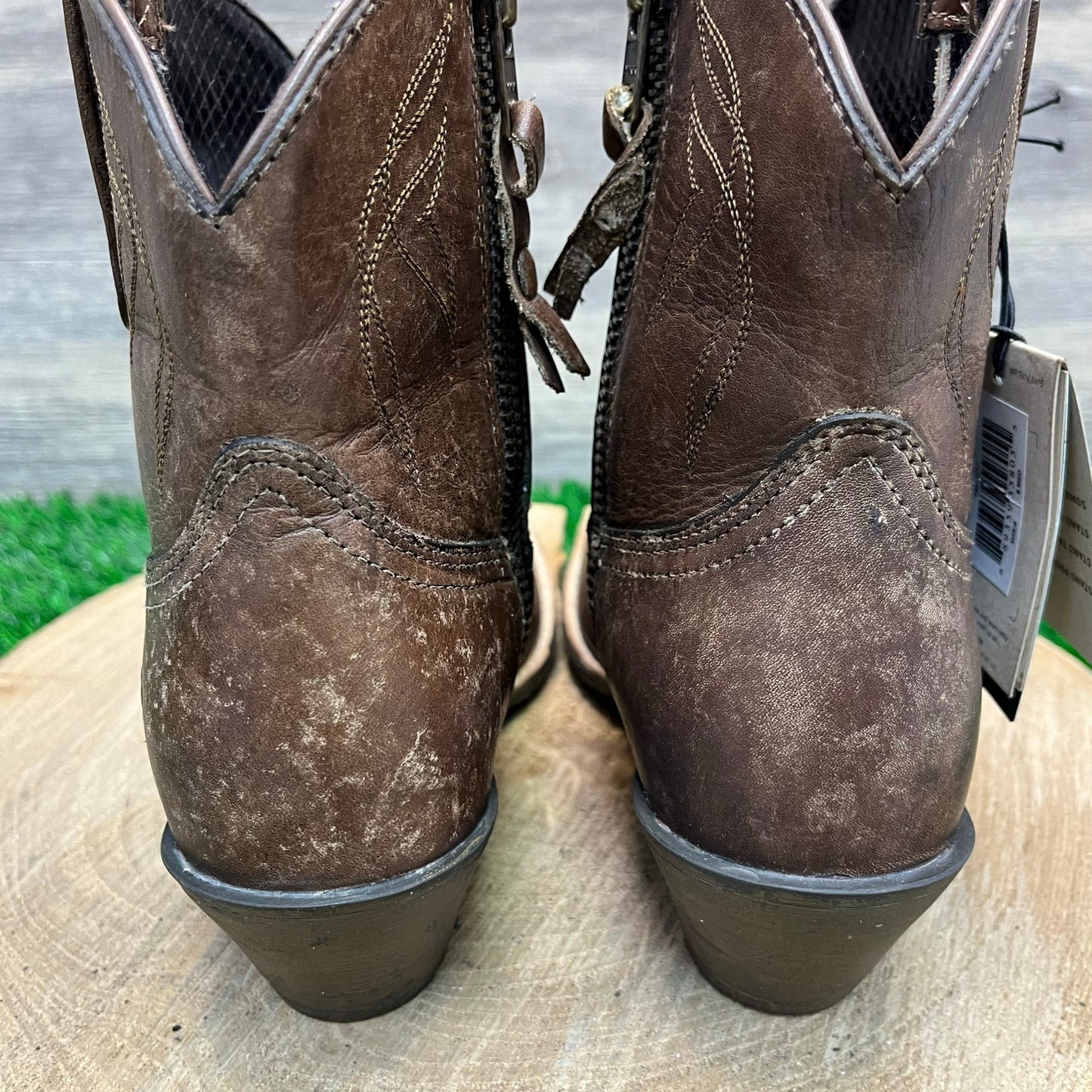 Ariat Women - Size 6B - Brown Ankle Zipper Cowboy Boots Style 10023211