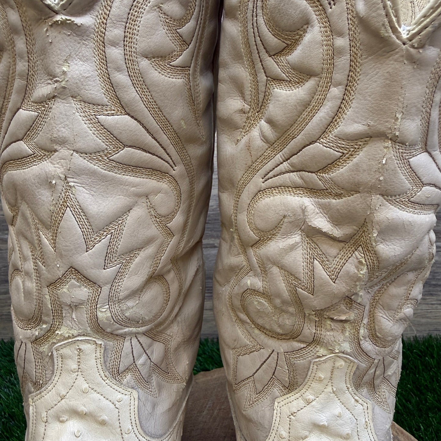 Acme Men - Size 9D - Vintage Cream Ostrich Western Cowboy Boots Style 4577