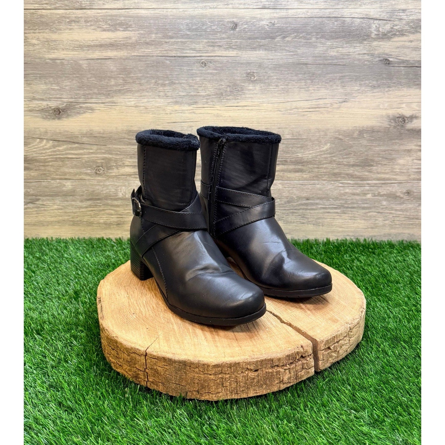 Khombu Women - Size 8.5M - Black Faux Leather Buckle Ankle Boots Madison