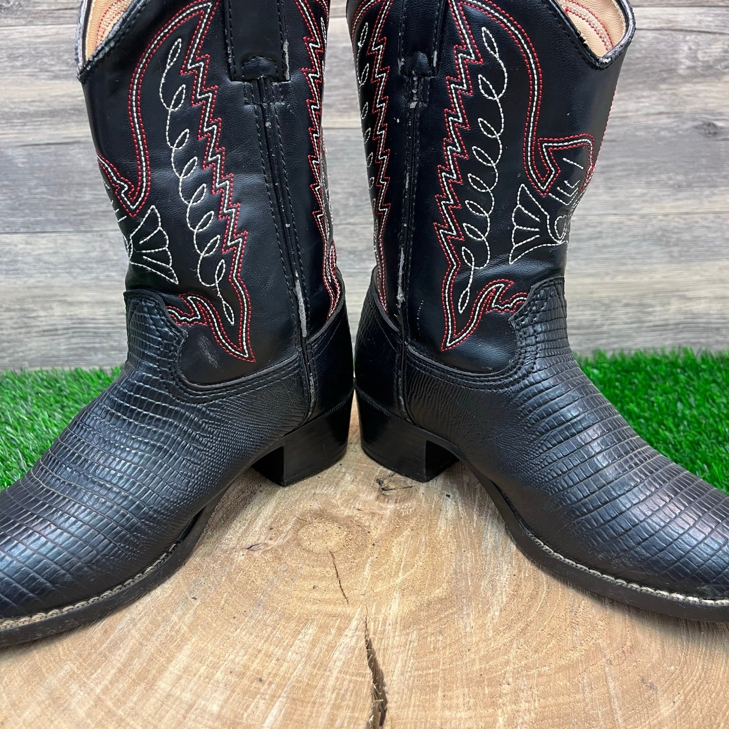 Durango Youth - Size 2D - Black Faux Lizard/Leather Cowboy Boots Style BT840