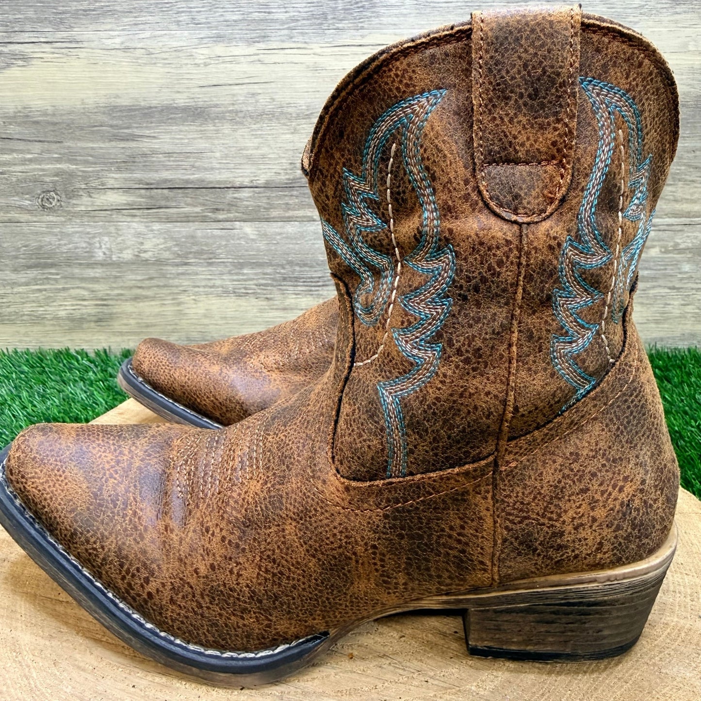 Roper Women - Size 7.5 - Distressed Brown Ankle Faux Zipper Boots