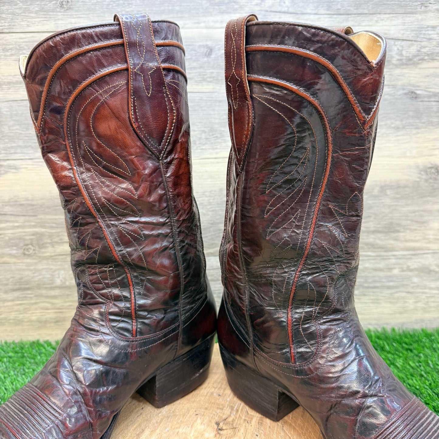 Dan Post Men - Size 11.5D - Distressed Burgundy Western Cowboy Boots 6683