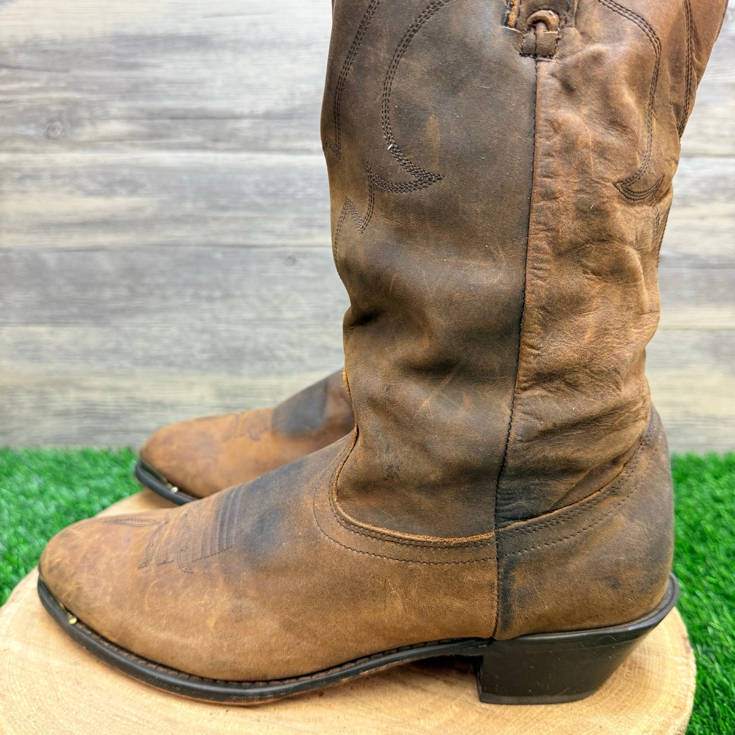 Road Wolf Women - Size 10M - Brown Cowboy Boots with Toe Plate 2232
