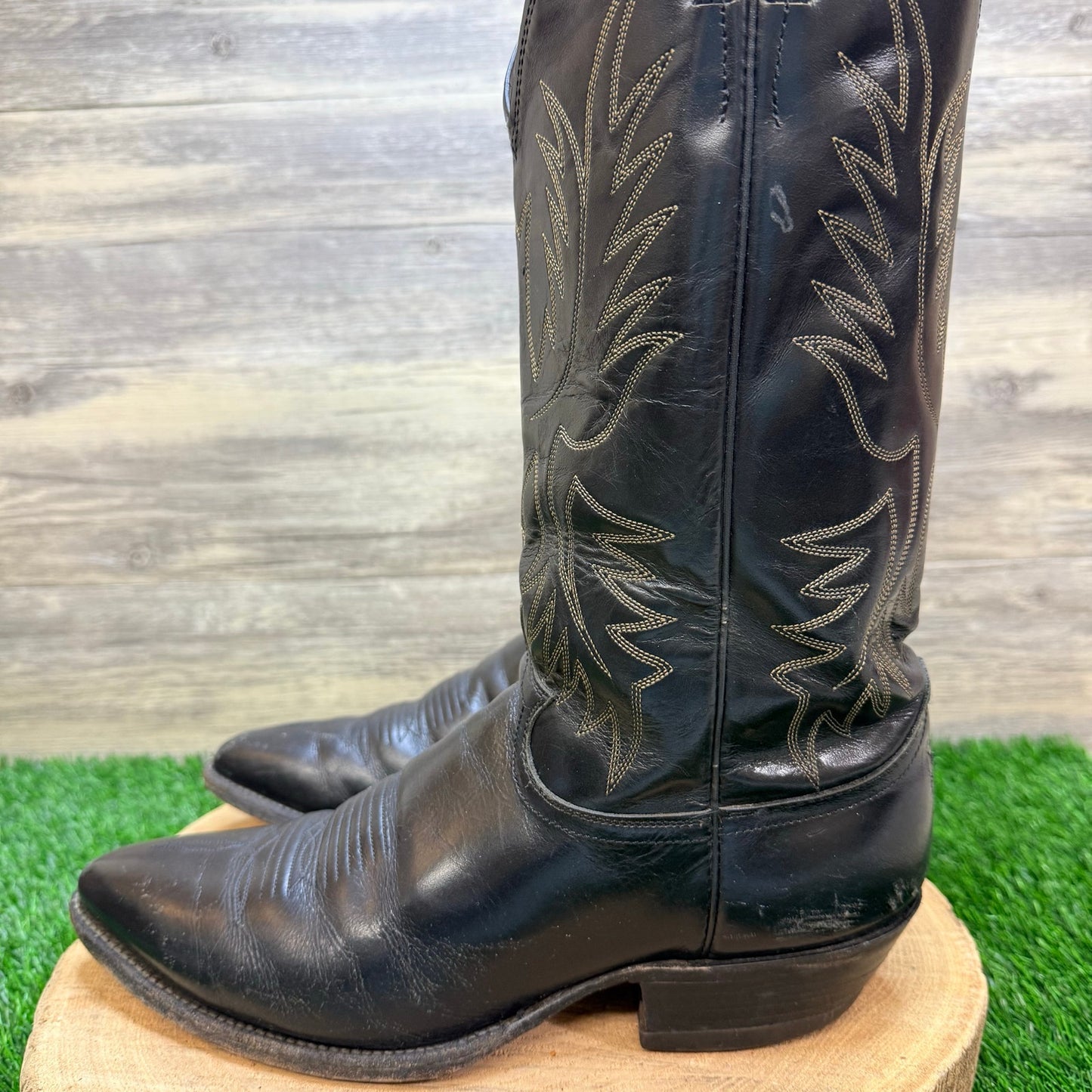 Justin Men - Size 10D - Vintage Black Western Cowboy Boots 2040