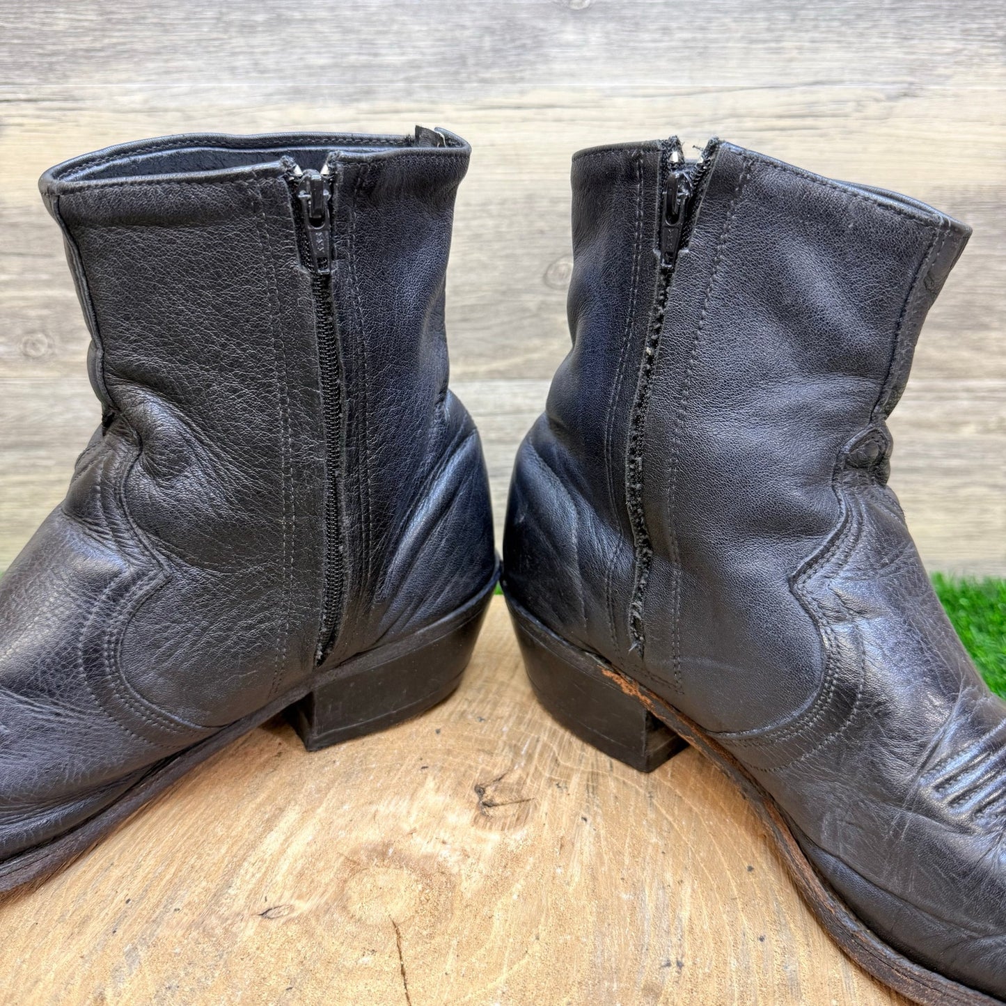 Unknown Men - Size 8.5EE - Vintage Black Ankle Zipper Boots 6082