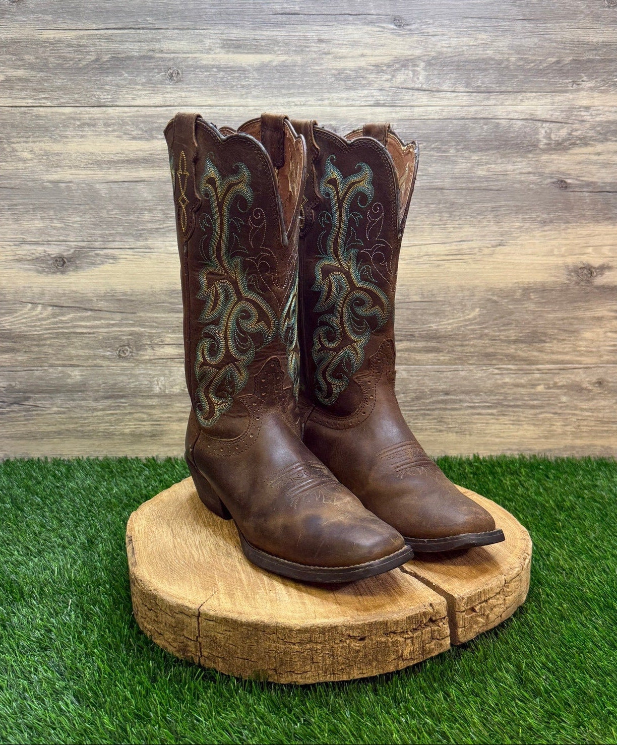 Justin Women - Size 7.5B - Tan/Green Square Toe Cowboy Boots Style 2552