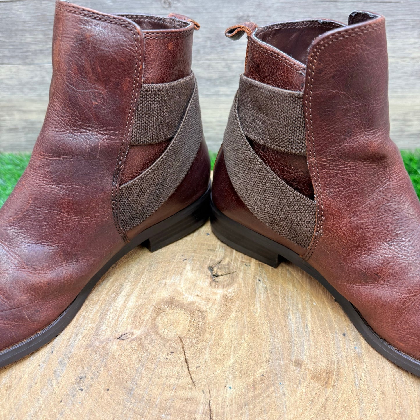 Ralph Lauren Women - Size 7B - Brown Ankle Boots Kaliyah