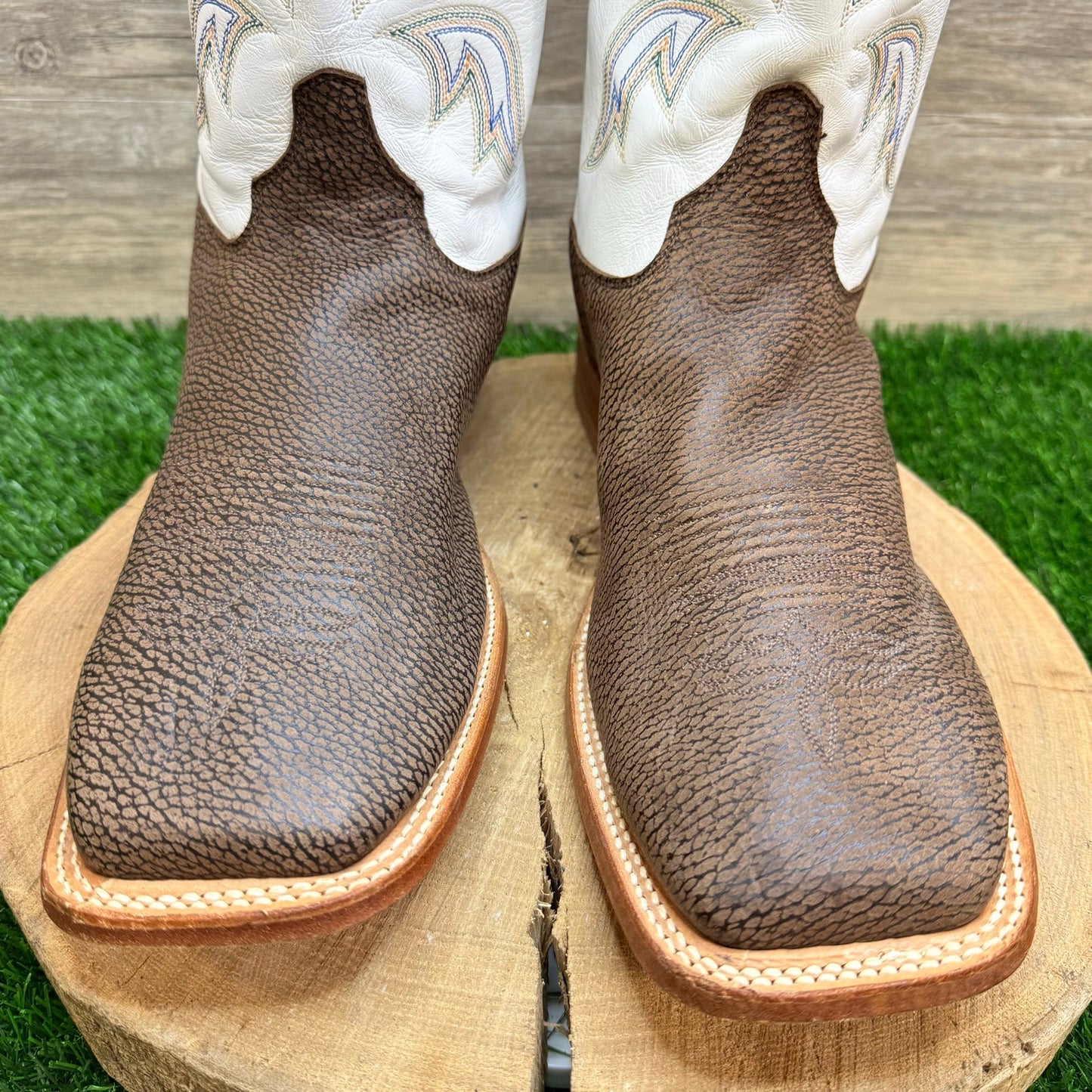 Justin Men - Size 13EE - Brown / White Bent Rail Square Toe Cowboy Boots BR305