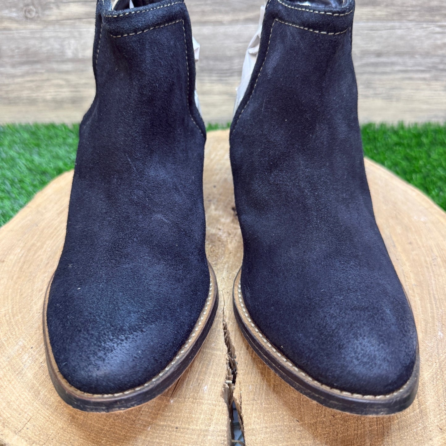 Diba True Women - Size 8.5M - Black/Cream Ankle Boots