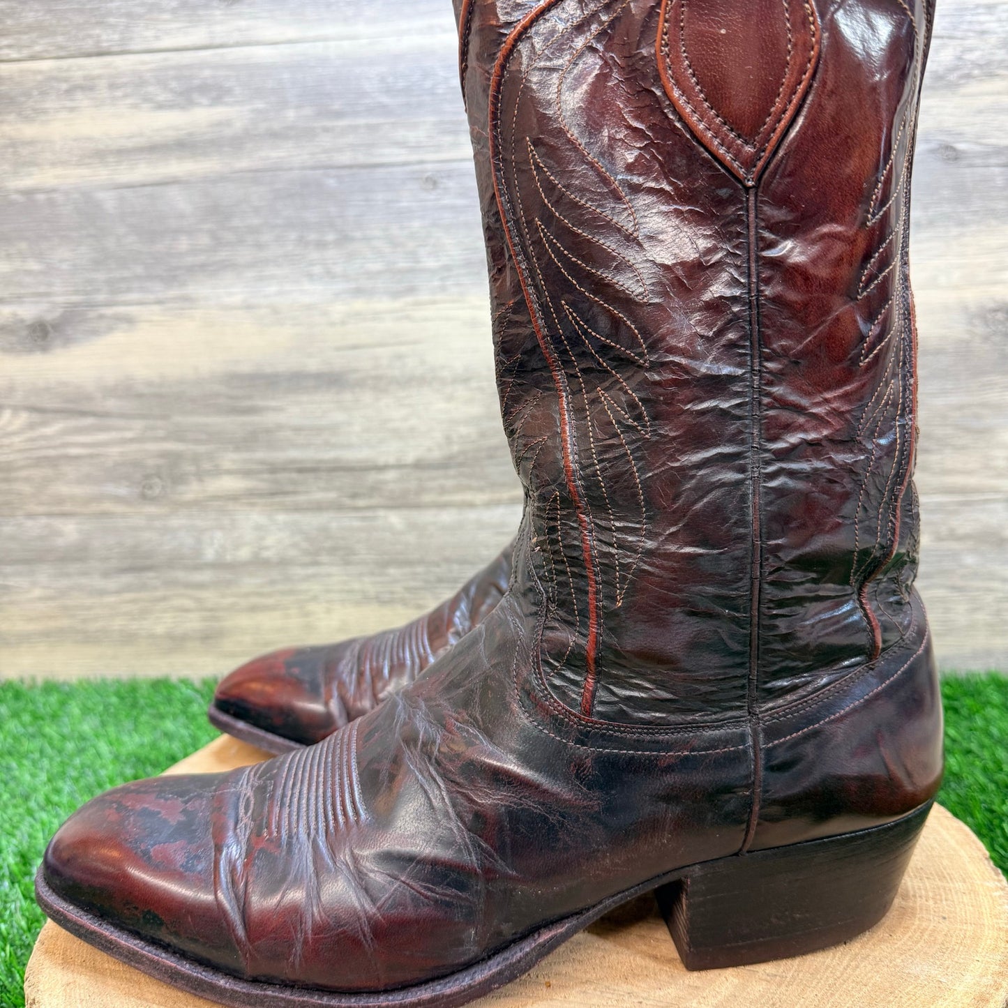 Dan Post Men - Size 11.5D - Distressed Burgundy Western Cowboy Boots 6683