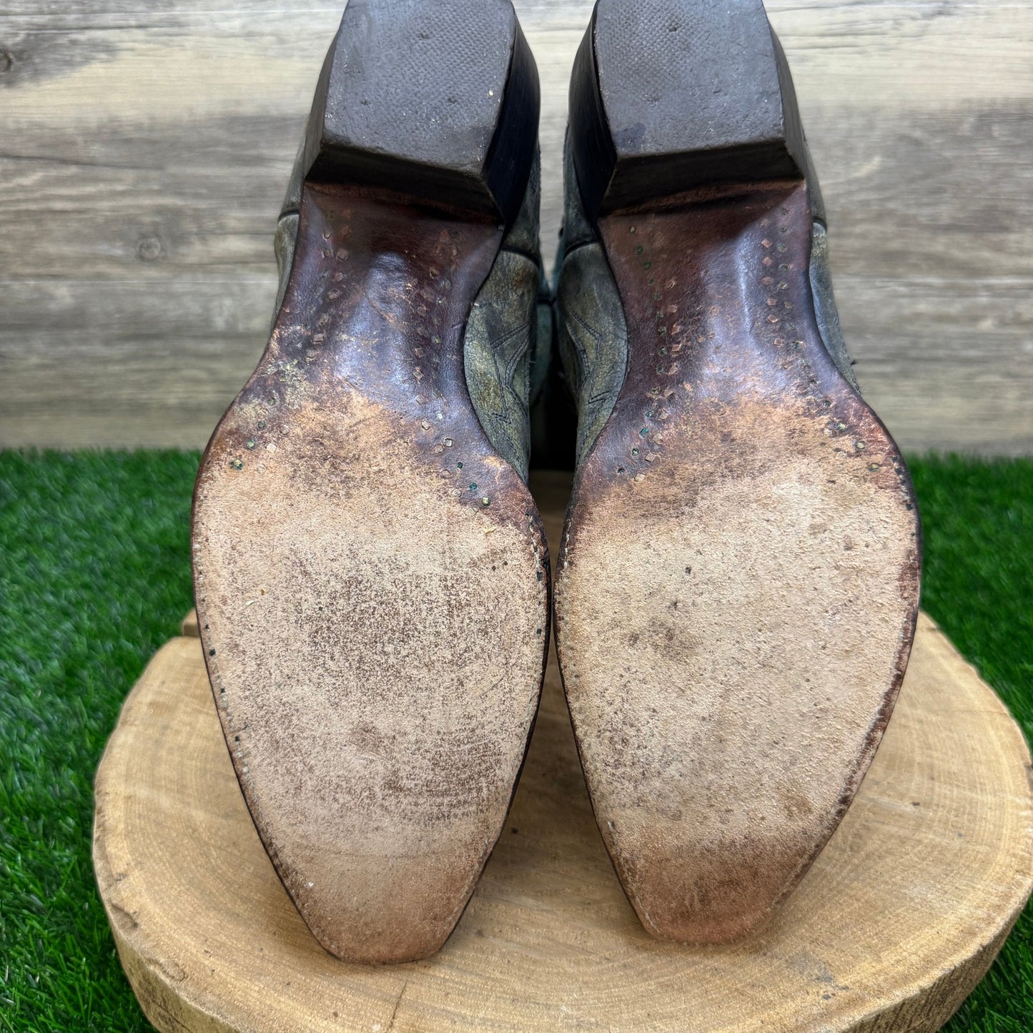 Corral Women - Size 10.5M - Distressed Green Eagle Snip Toe Cowboy Boots A2206