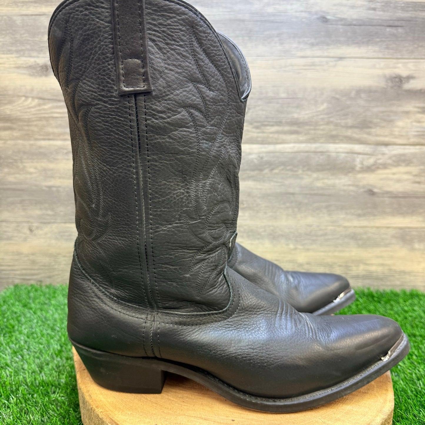 Masterson Men - Size 13D - Black Cowboy Boots with Metal Tips RB885