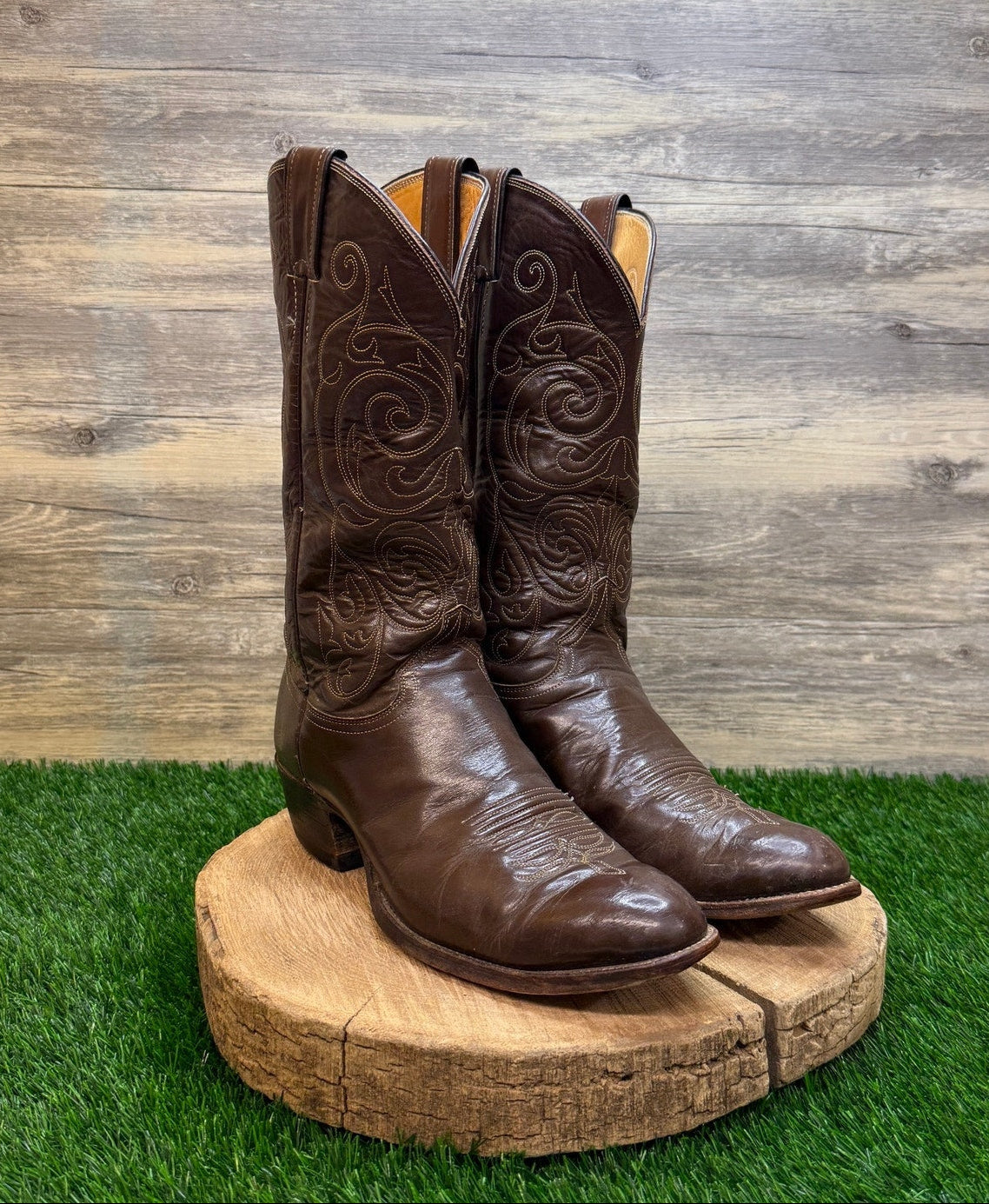 Justin Men - Size 11D - Vintage Brown Embroidered Western Cowboy Boots 2500