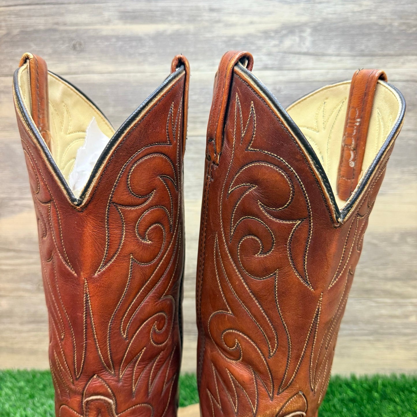 Dingo Men - Size 7.5D - Women 8.5 - Vintahe Copper Flame Cowboy Boots 7779