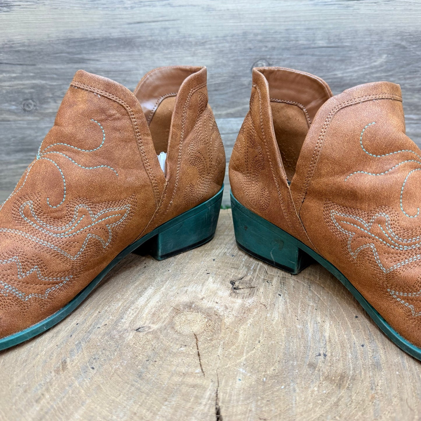 Jolimall Women - Size 11 - Tan / Green Faux Ankle Boots