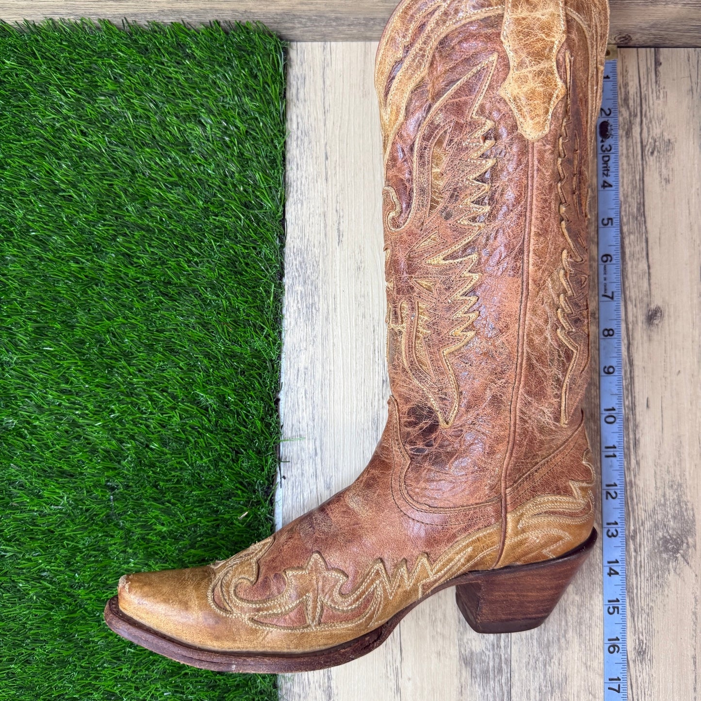 Corral Women - Size 9M - Distressed Crackle Tan Eagle Cowboy Boots R2227