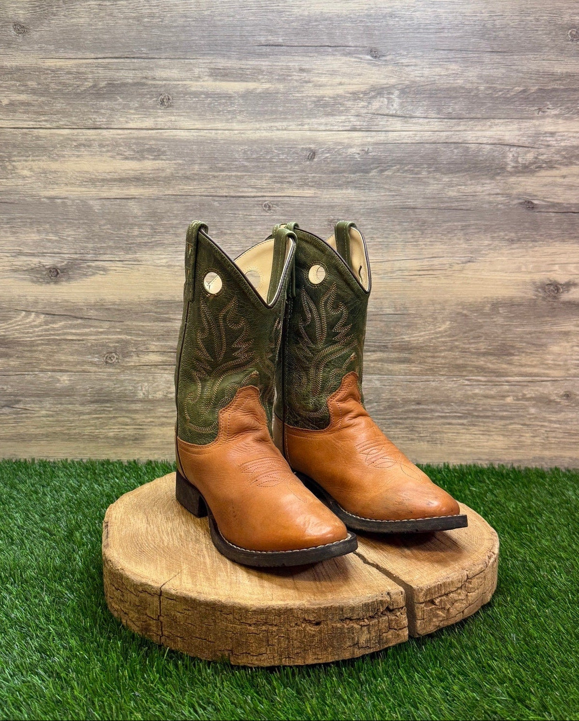 Old West Youth - Size 3D - Tan/Green Cowboy Boots Style CW2554