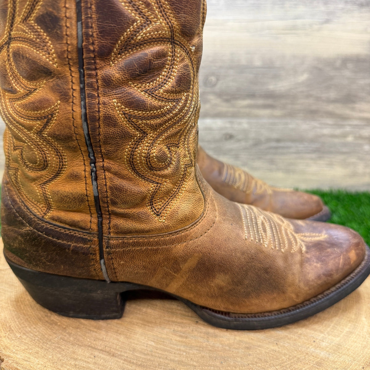 Laredo Women - Size 7M - Brown Western Cowboy Boots Style 51112