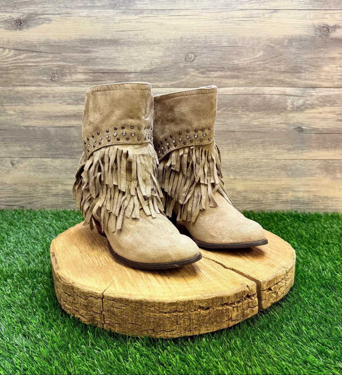 Not Rated Women - Size 8 - Tan Fringe Studded Faux Suede Boots 277